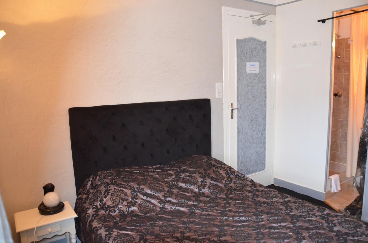 Hotel La Tour Sully-sur-Loire Ruang foto